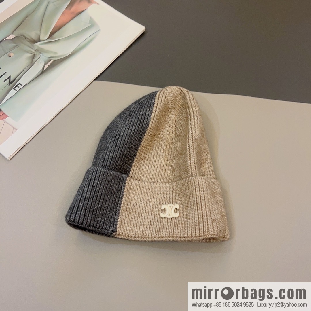 CELINE Arc de Triomphe logo knitted wool hat