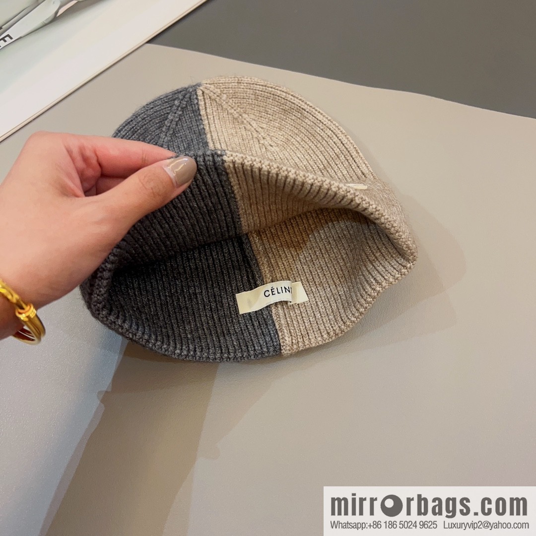 CELINE Arc de Triomphe logo knitted wool hat