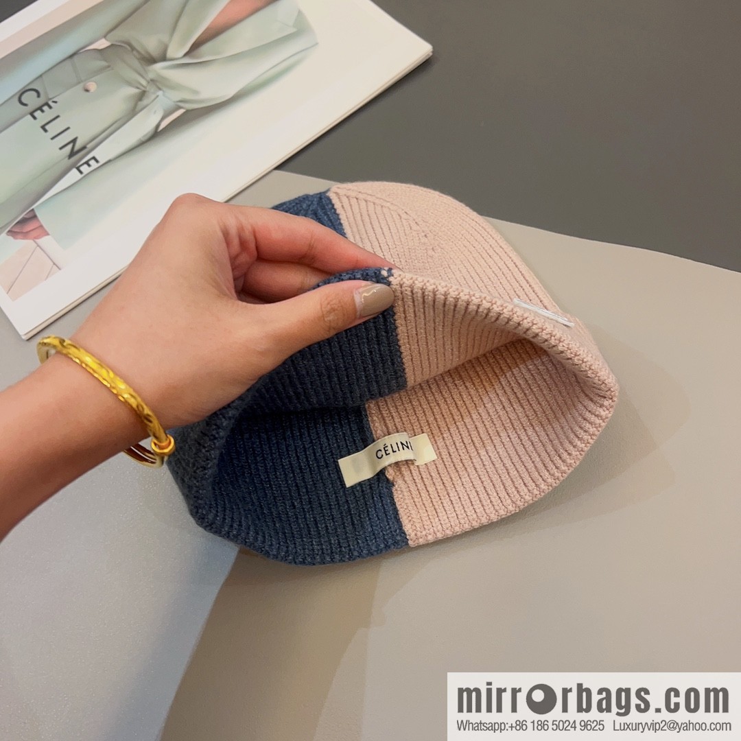 CELINE Arc de Triomphe logo knitted wool hat