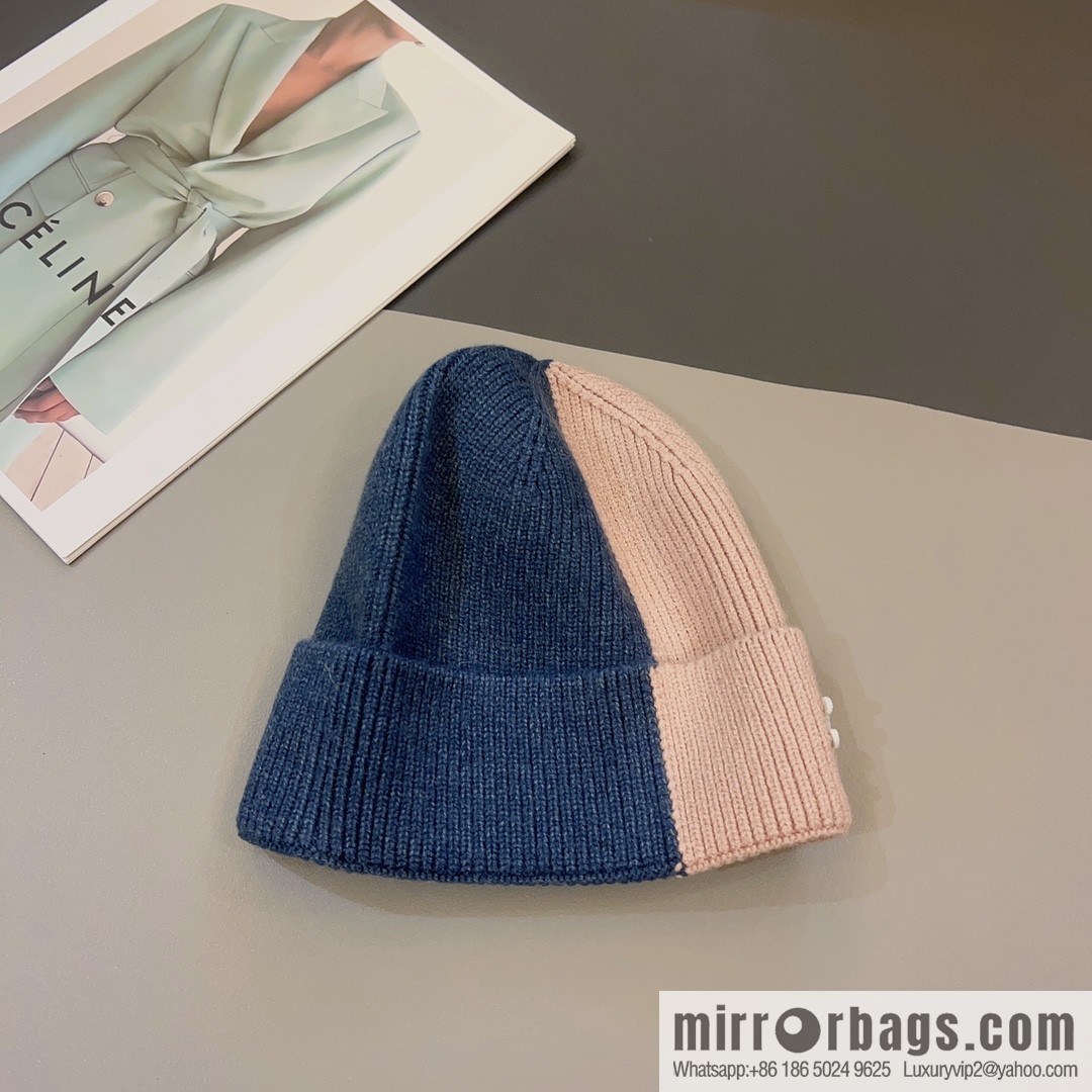 CELINE Arc de Triomphe logo knitted wool hat
