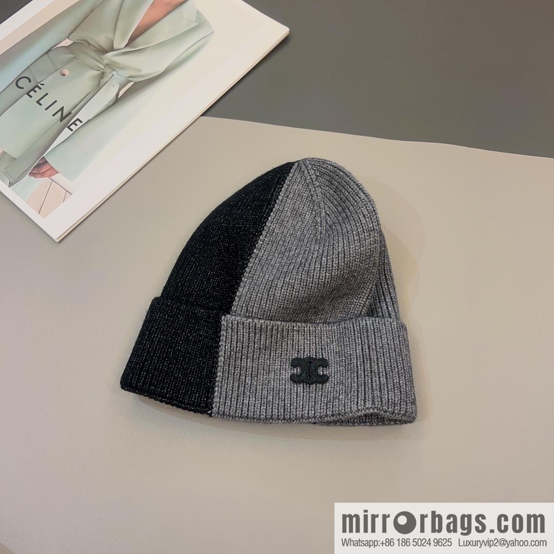 CELINE Arc de Triomphe logo knitted wool hat