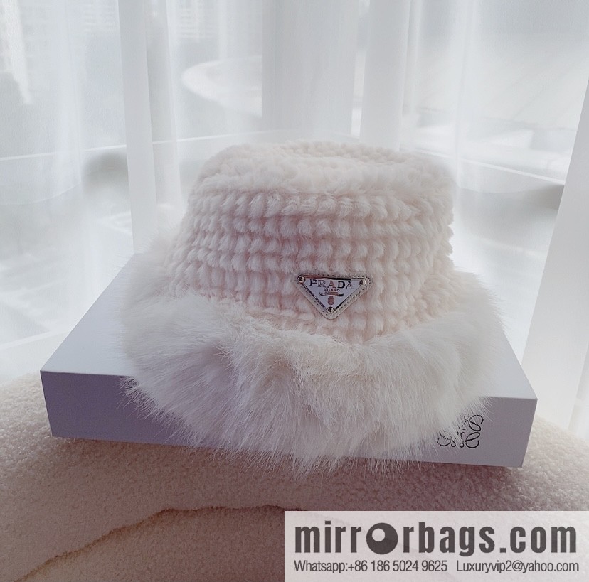 PRADA autumn and winter warm bucket hat