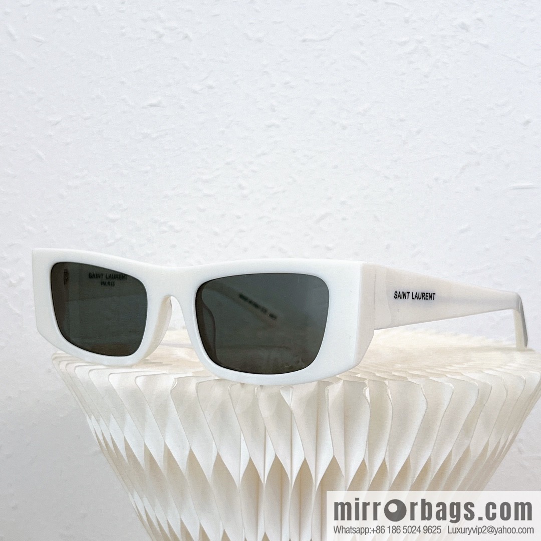 SAINT LAURENT Saint Laurent square sunglasses