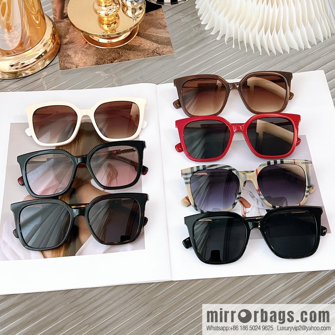 Burberry Burberry Square Unisex Sunglasses