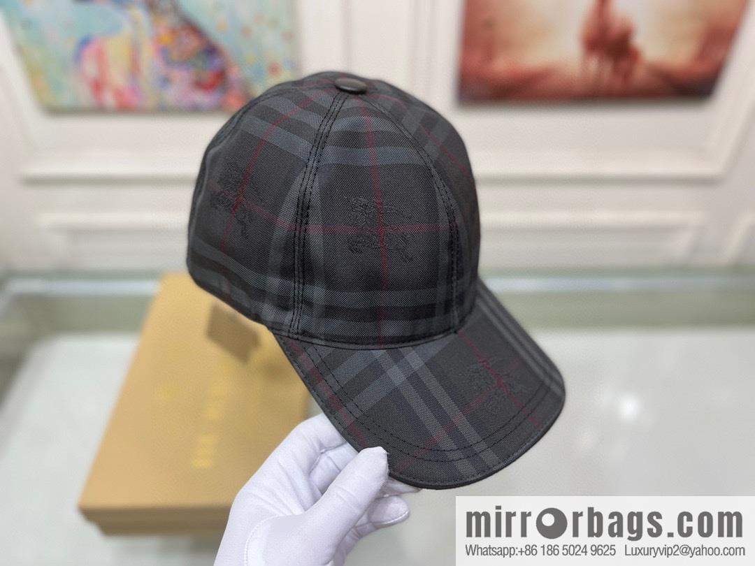 Burberry Burberry Dark Rider Unisex Baseball Cap