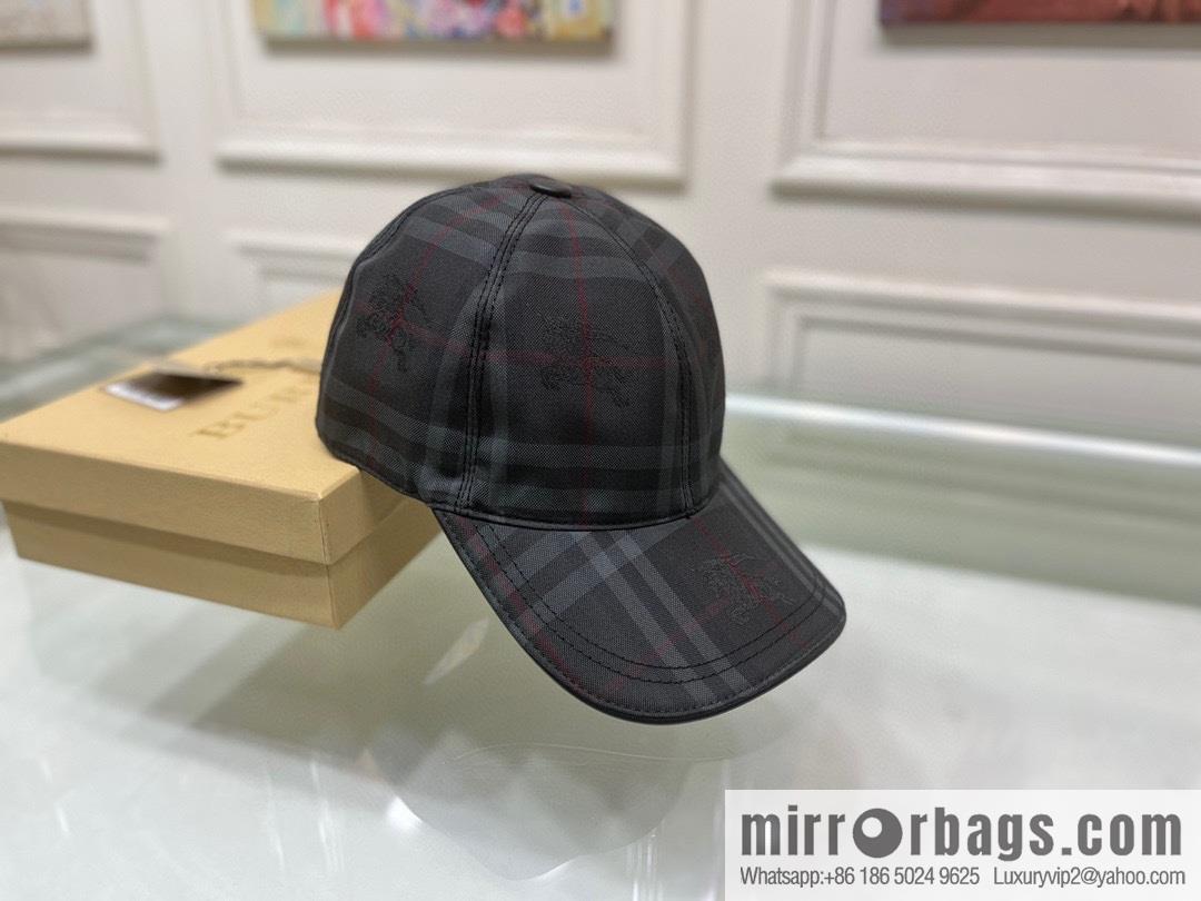 Burberry Burberry Dark Rider Unisex Baseball Cap