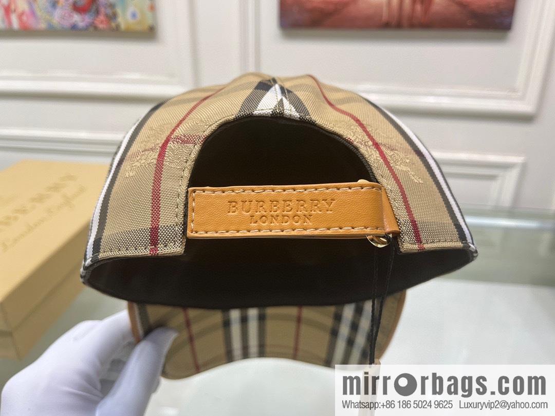 Burberry Burberry Dark Rider Unisex Baseball Cap