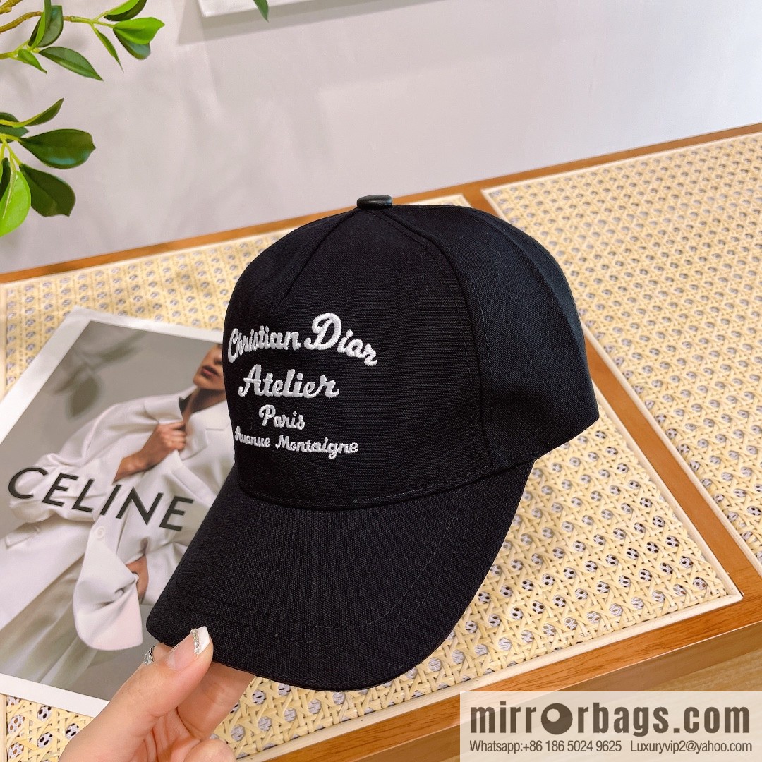 Dior 2023 new walking embroidered baseball cap
