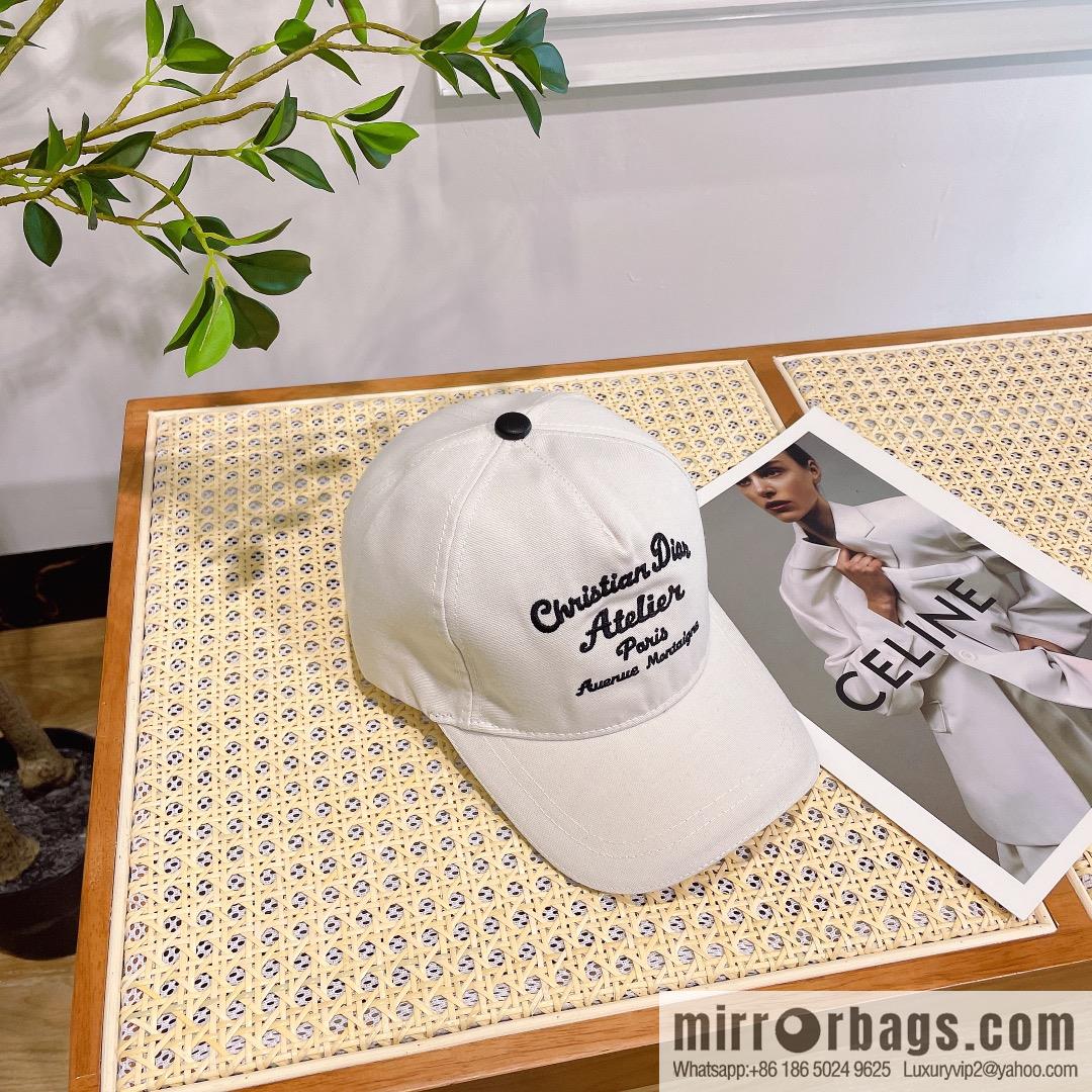 Dior 2023 new walking embroidered baseball cap