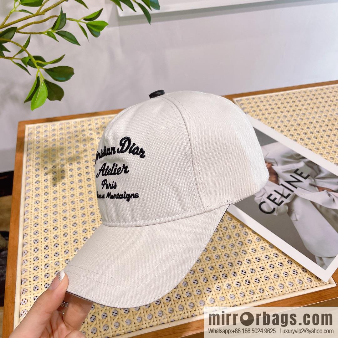 Dior 2023 new walking embroidered baseball cap