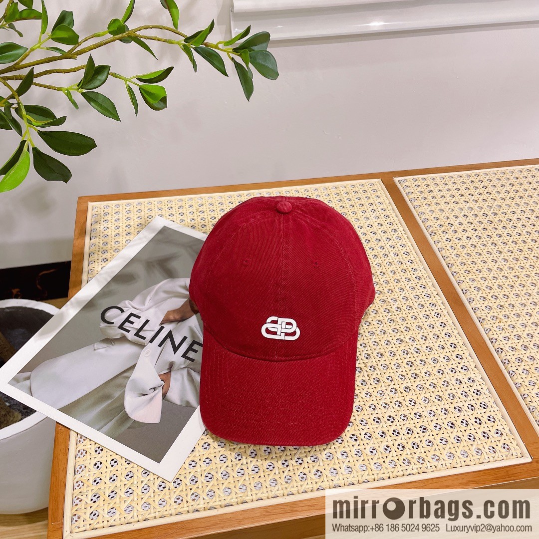 Balenciaga three-dimensional relief unisex baseball cap
