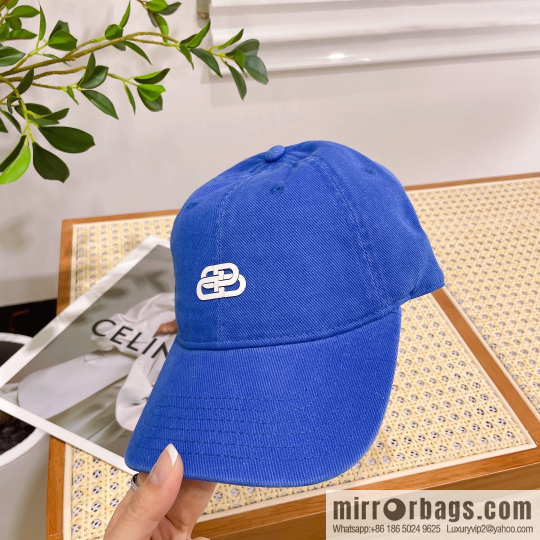 Balenciaga three-dimensional relief unisex baseball cap