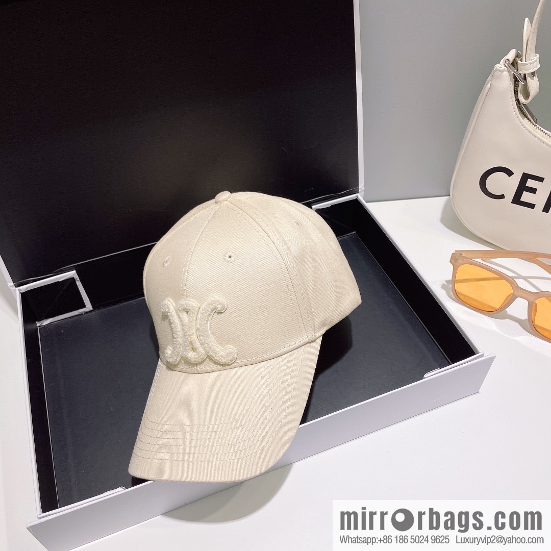CELINE Spring and Summer 2023 New Simple Baseball Cap