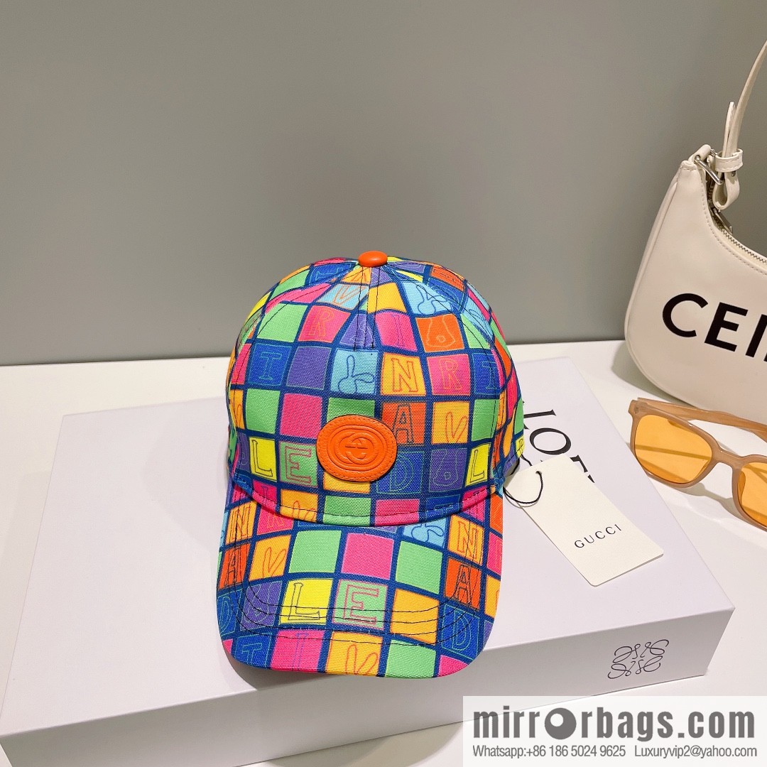 GUCCI Gucci's new unisex baseball cap