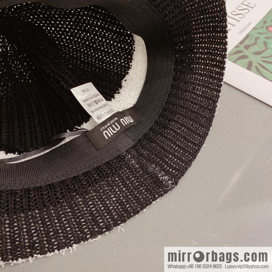 Miumiu Miu Miu spring and autumn 23-year-old knitted top hat