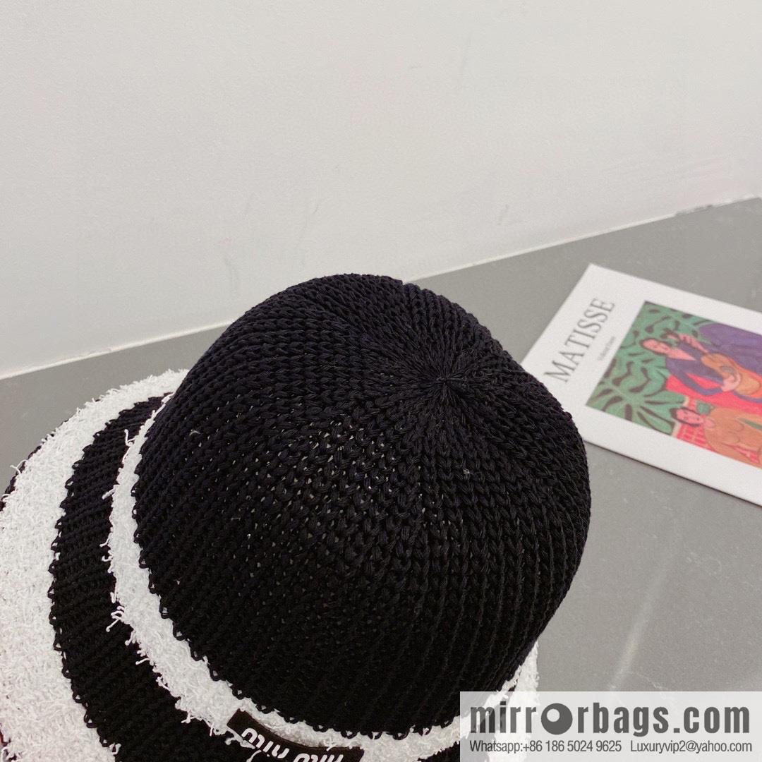 Miumiu Miu Miu spring and autumn 23-year-old knitted top hat