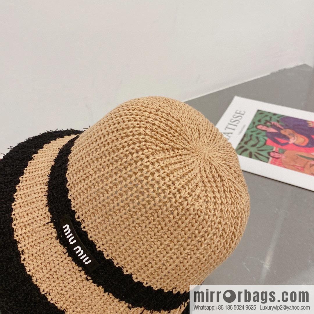 Miumiu Miu Miu spring and autumn 23-year-old knitted top hat