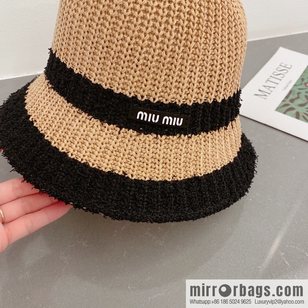 Miumiu Miu Miu spring and autumn 23-year-old knitted top hat