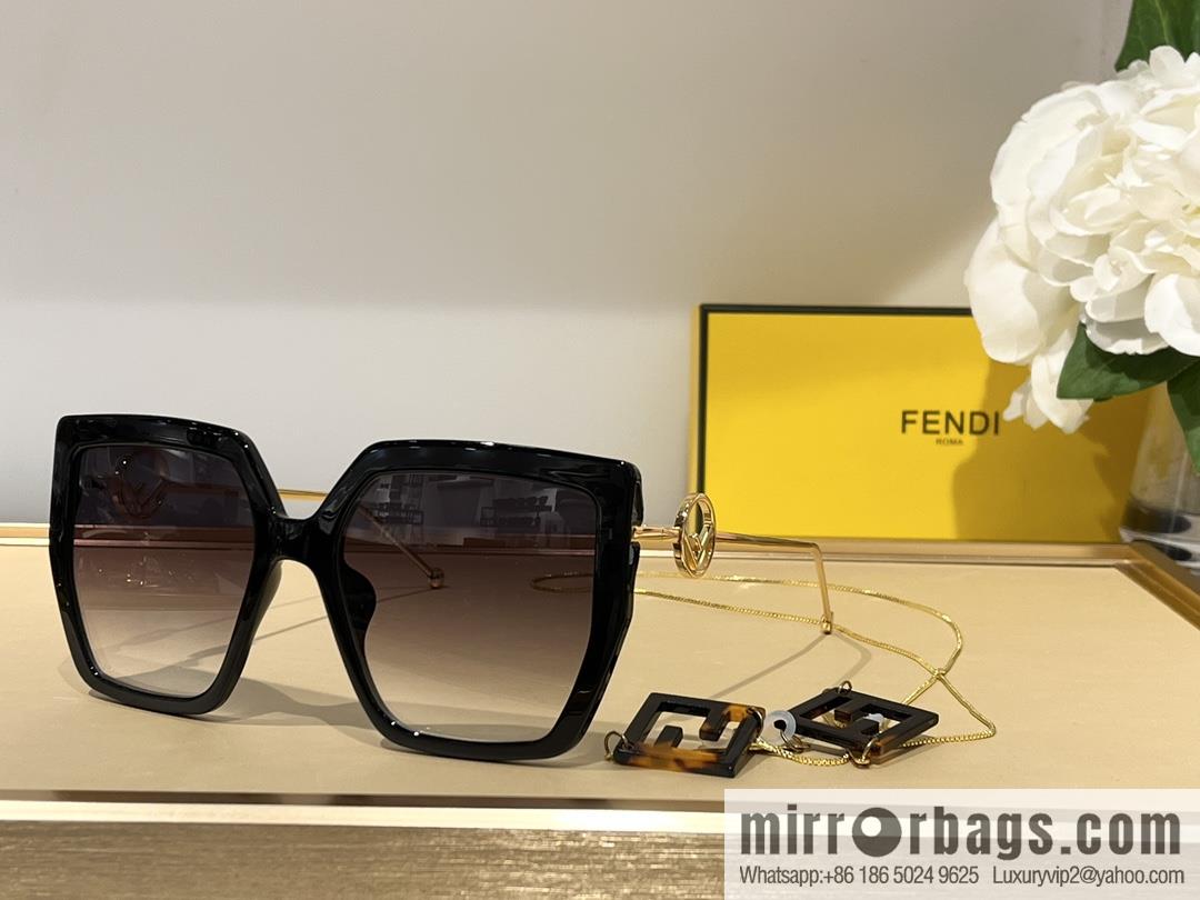 Fendi classic large square women's sunglasses