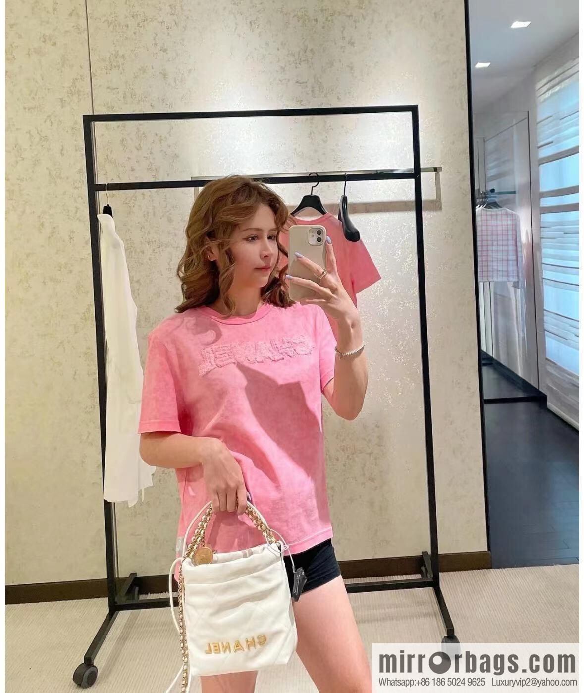 𝗖𝗛𝗔𝗡𝗘𝗟✦ 23s spring and summer new 22Mini bag original leather, white 🤍 AS3980