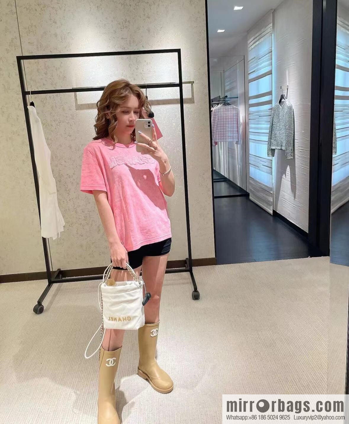 𝗖𝗛𝗔𝗡𝗘𝗟✦ 23s spring and summer new 22Mini bag original leather, white 🤍 AS3980