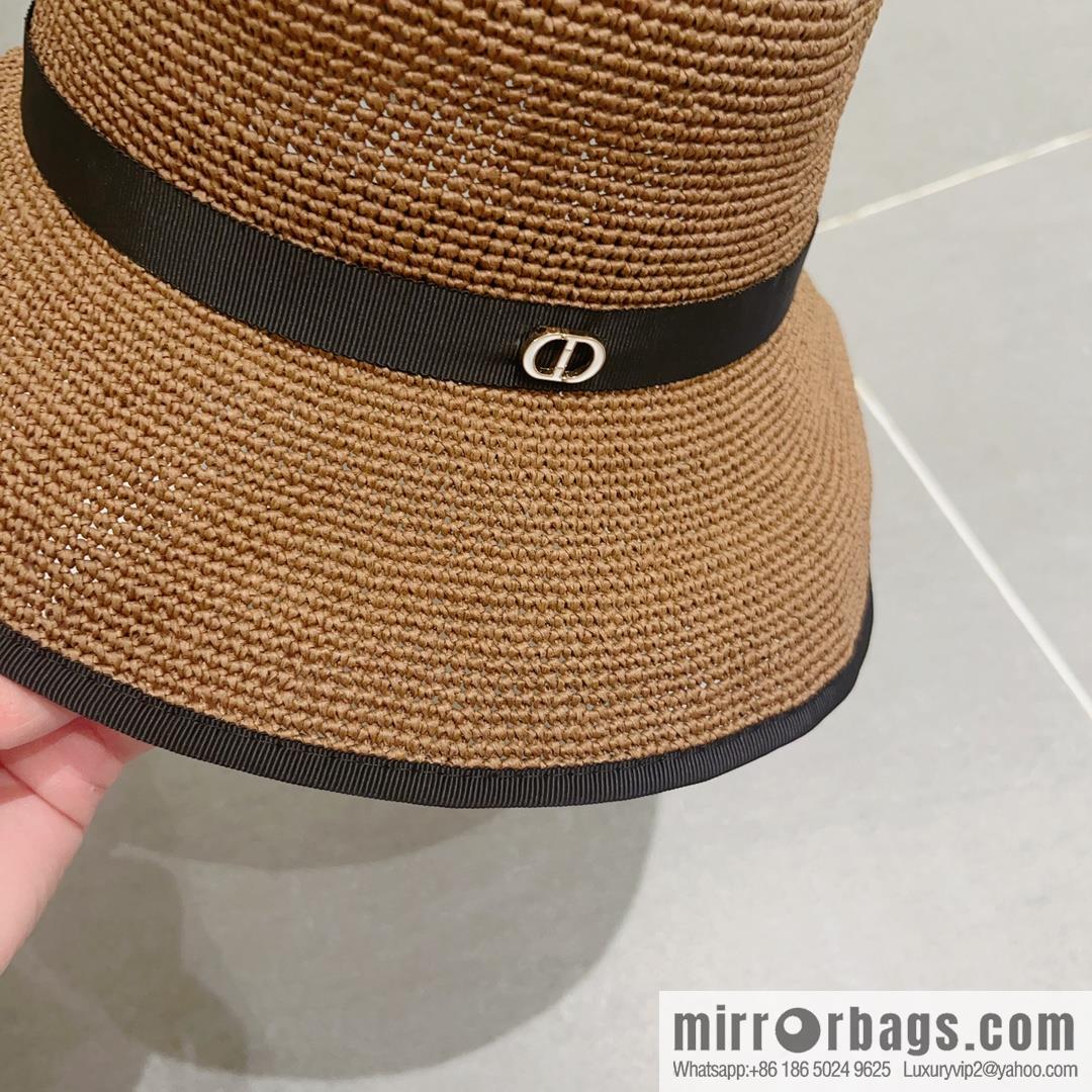 Dior Dior's new Lafite straw hat in summer