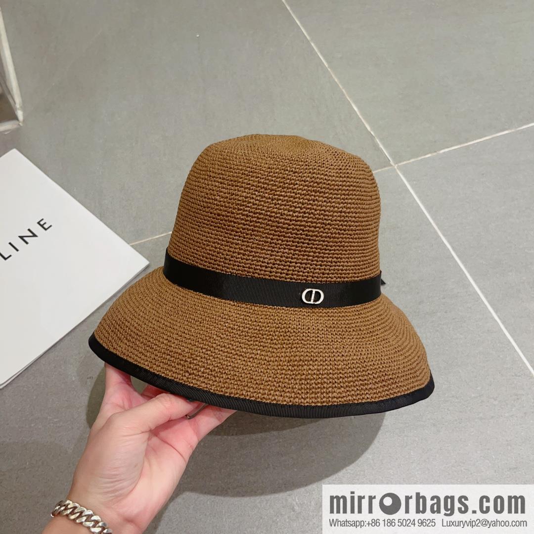 Dior Dior's new Lafite straw hat in summer