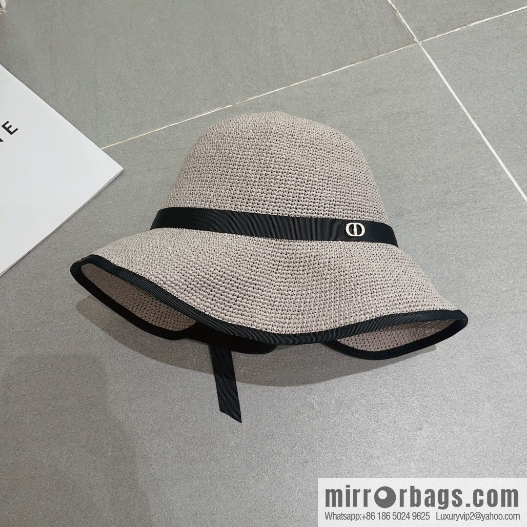 Dior Dior's new Lafite straw hat in summer