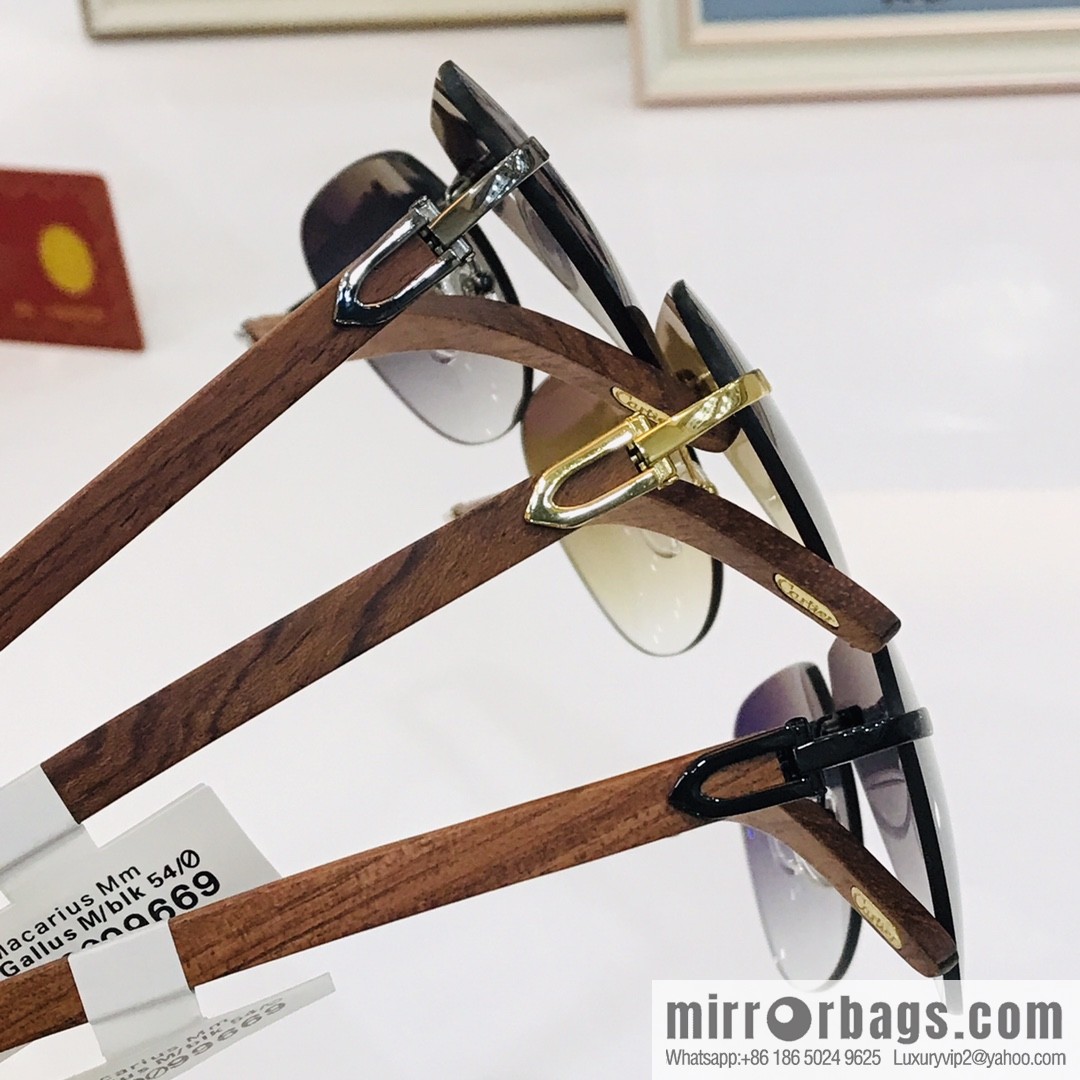 Cartier Wooden temple Unisex sunglasses