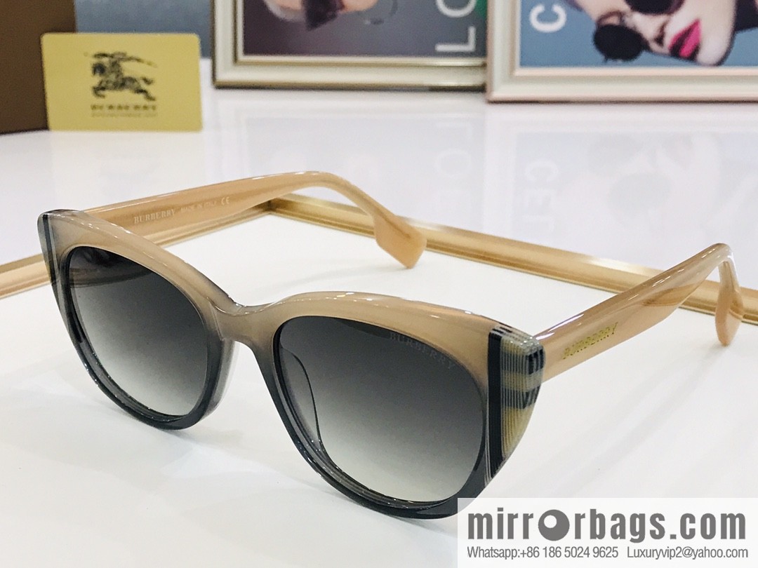 Burberry color matching plate frame unisex sunglasses