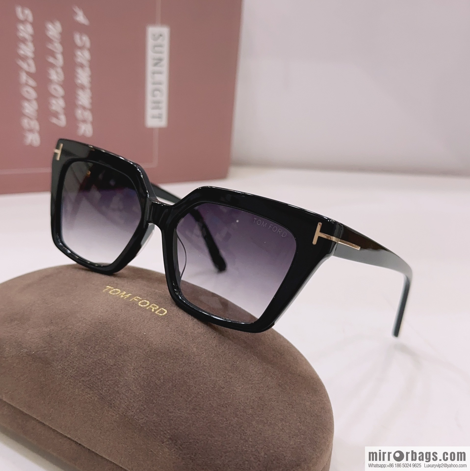TOM FORD Tom Ford Square Unisex Sunglasses