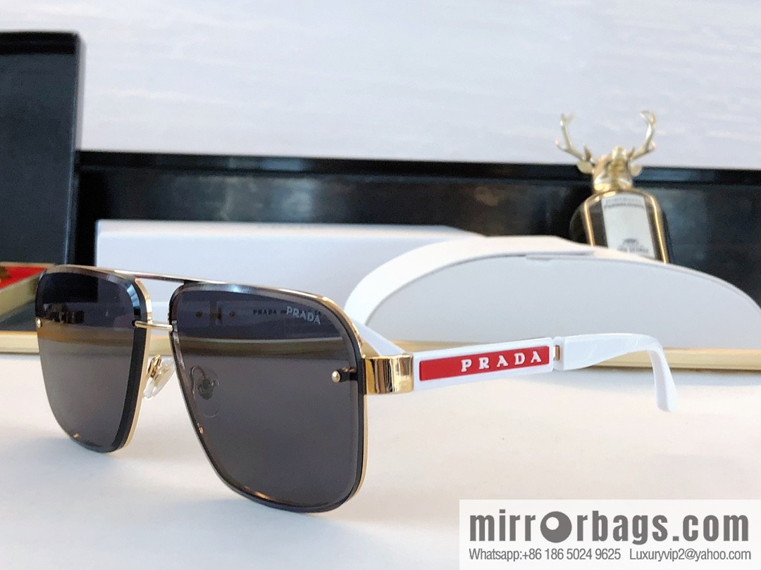 Prada three-dimensional letter square sunglasses
