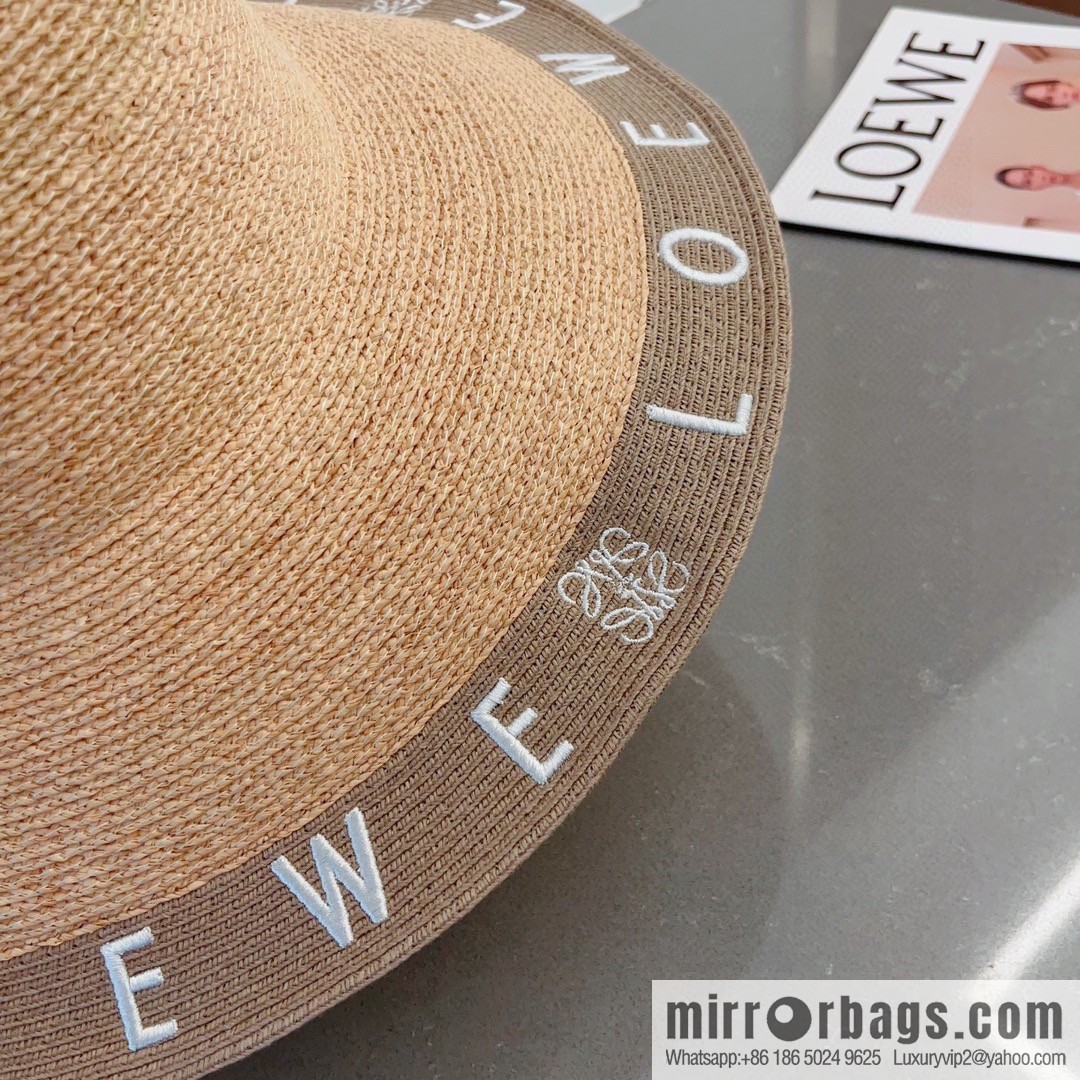 LOEWE Straw hat