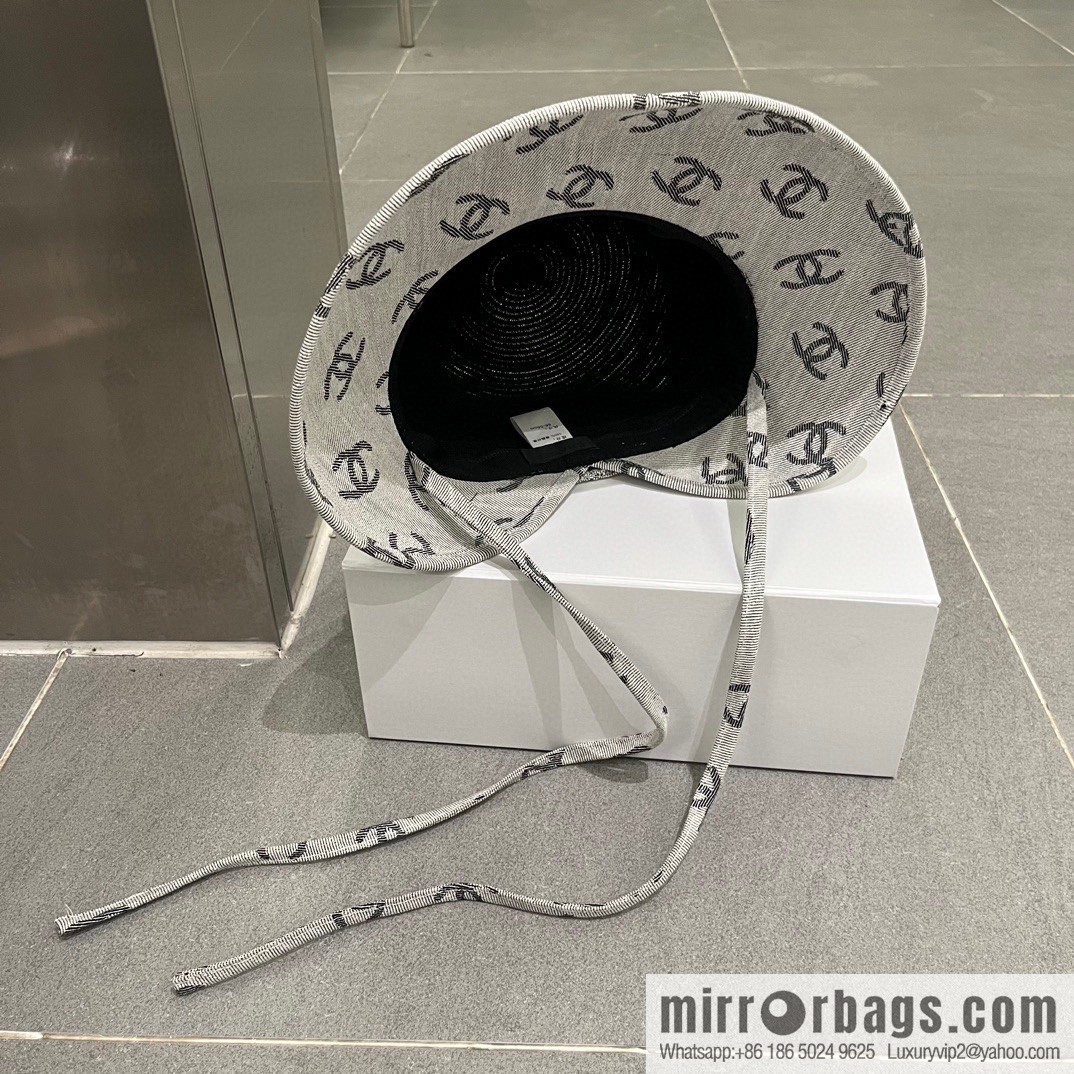 Chanel straw hat
