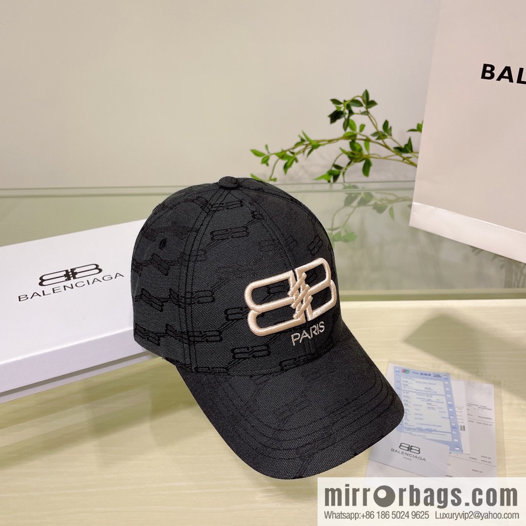 Balenciaga Balenciaga's new couple baseball cap