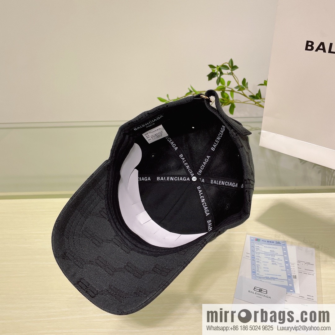 Balenciaga Balenciaga's new couple baseball cap