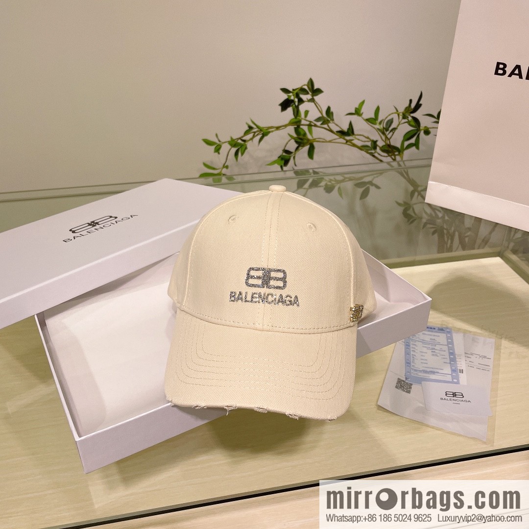 Balenciaga Balenciaga's new couple baseball cap