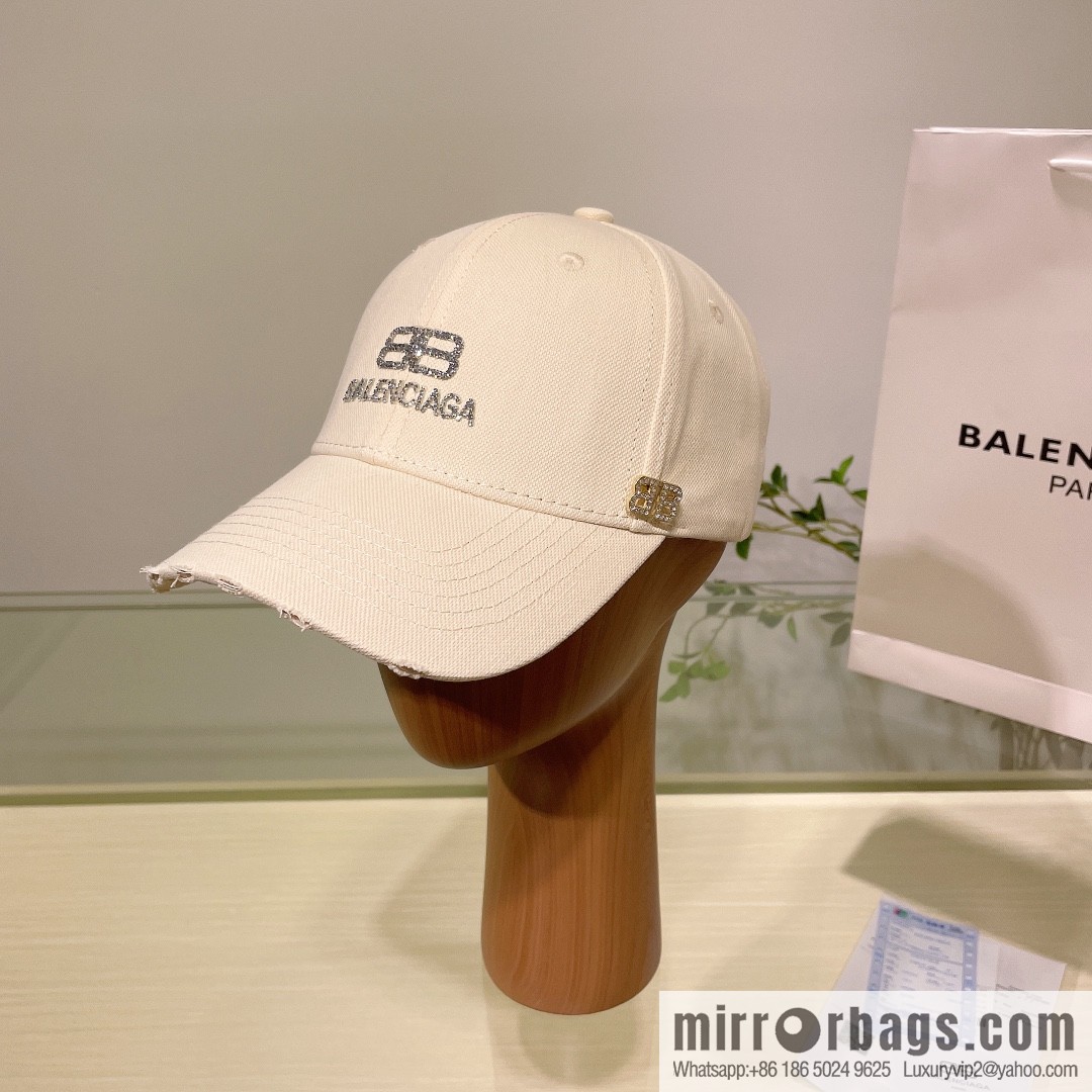 Balenciaga Balenciaga's new couple baseball cap