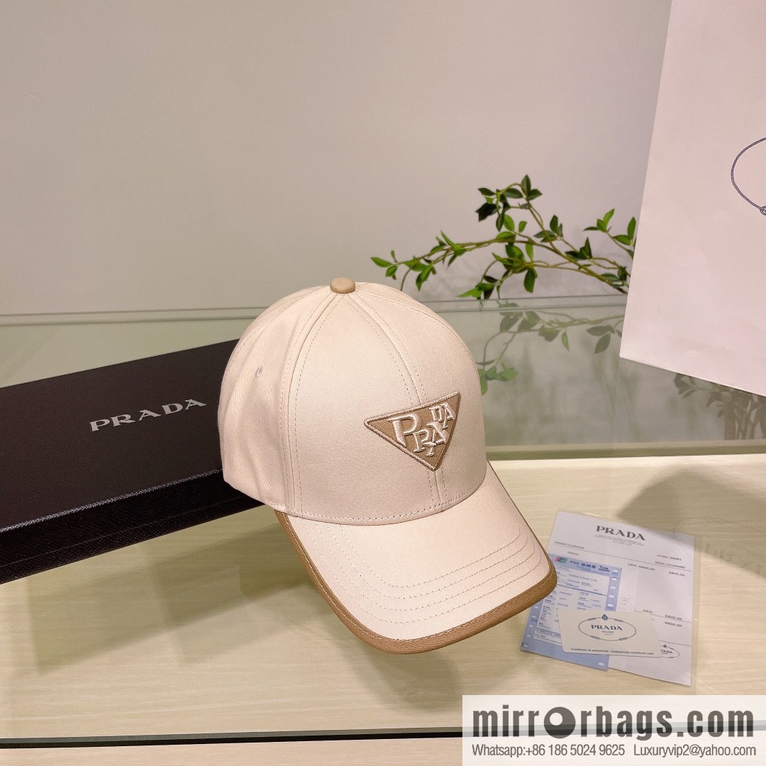 PRADA Prada new embroidered classic triangular label street cotton baseball cap