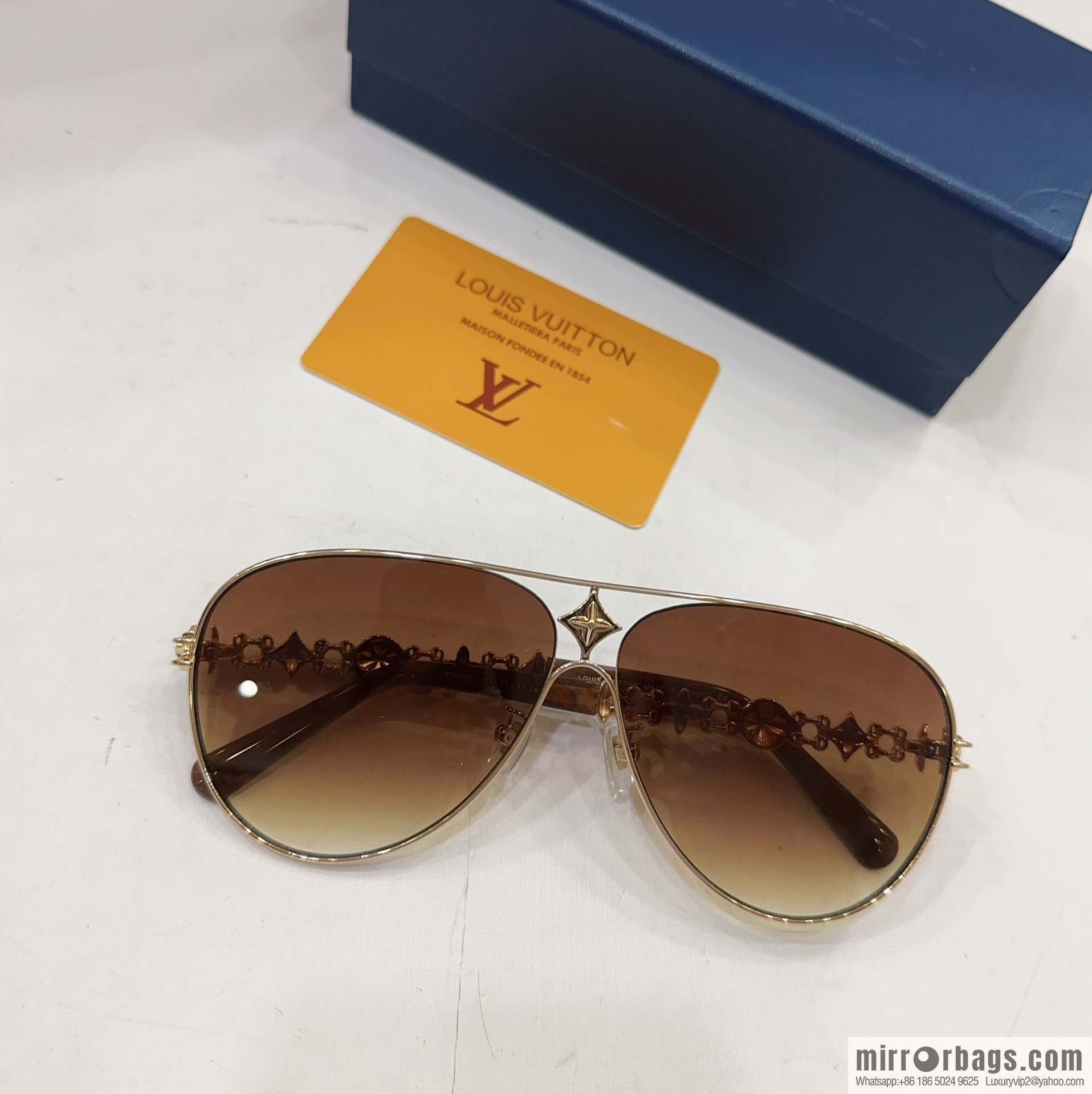 LV Louis Vuitton Round Frame Unisex Sunglasses