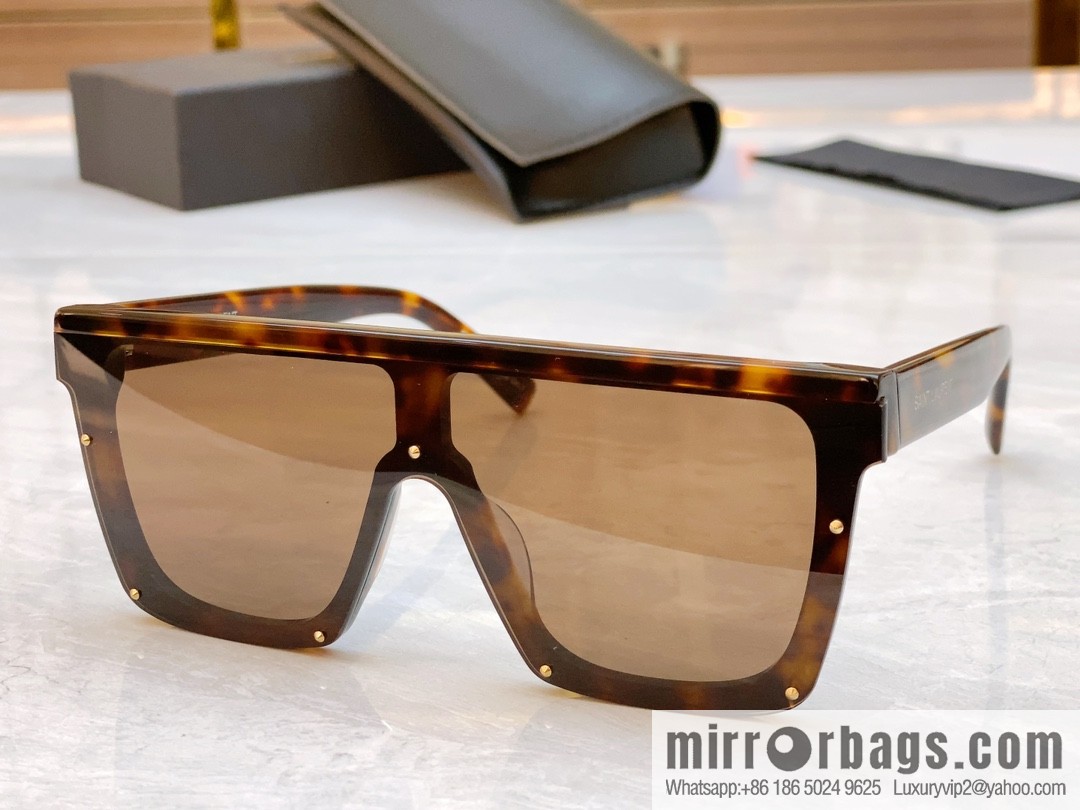 SAINT LAURENT Saint Laurent's new unisex sunglasses