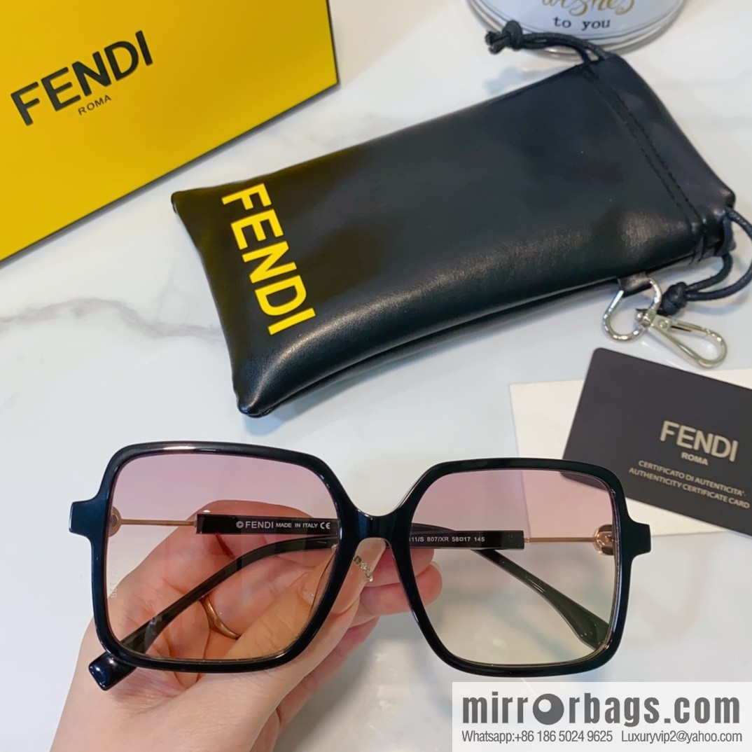 Fendi square women's sunglasses