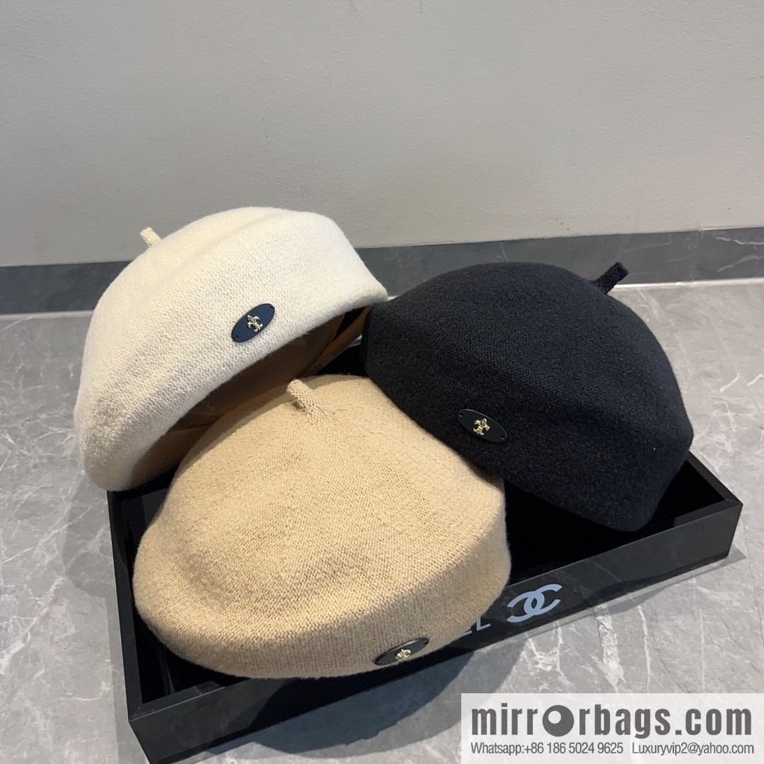 Croxin autumn and winter knitted beret