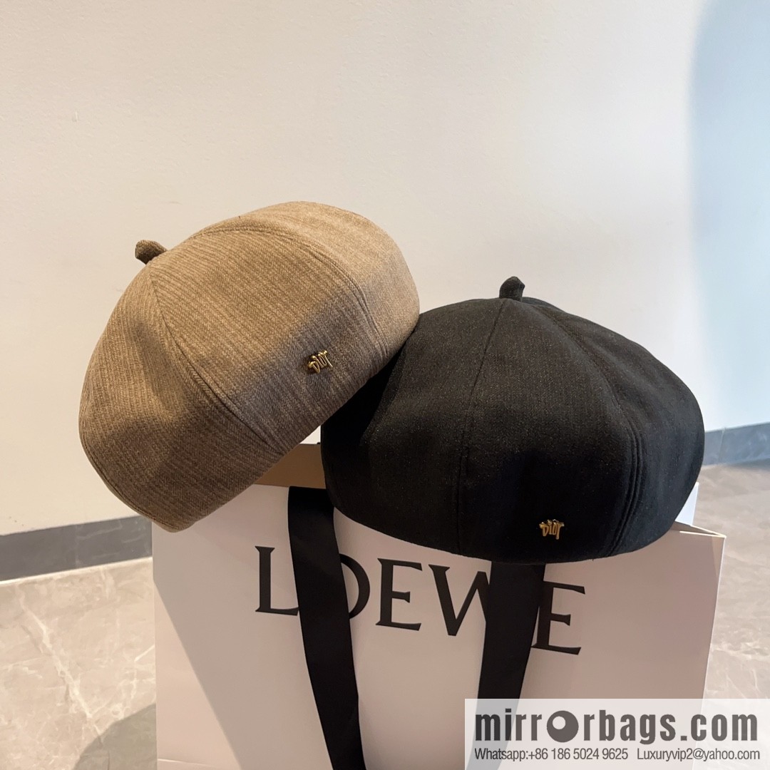 Dior star horn beret