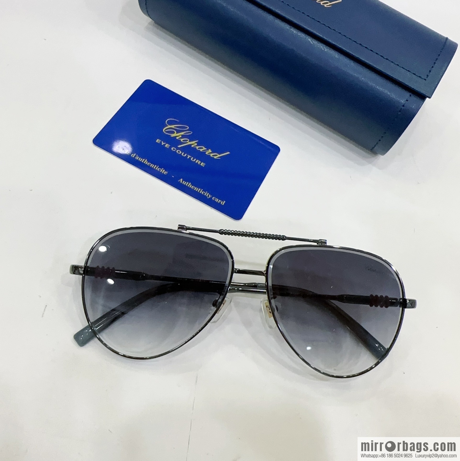 Chopard Round Frame Unisex Sunglasses
