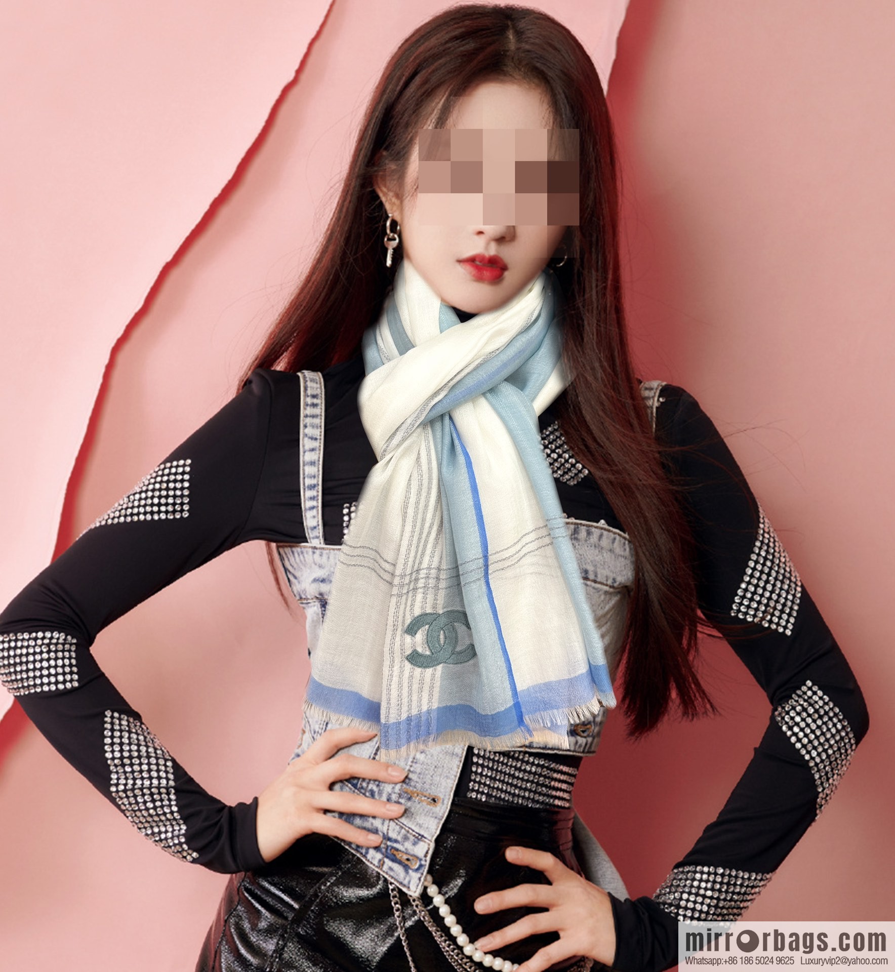 CHANEL Chanel cashmere scarf