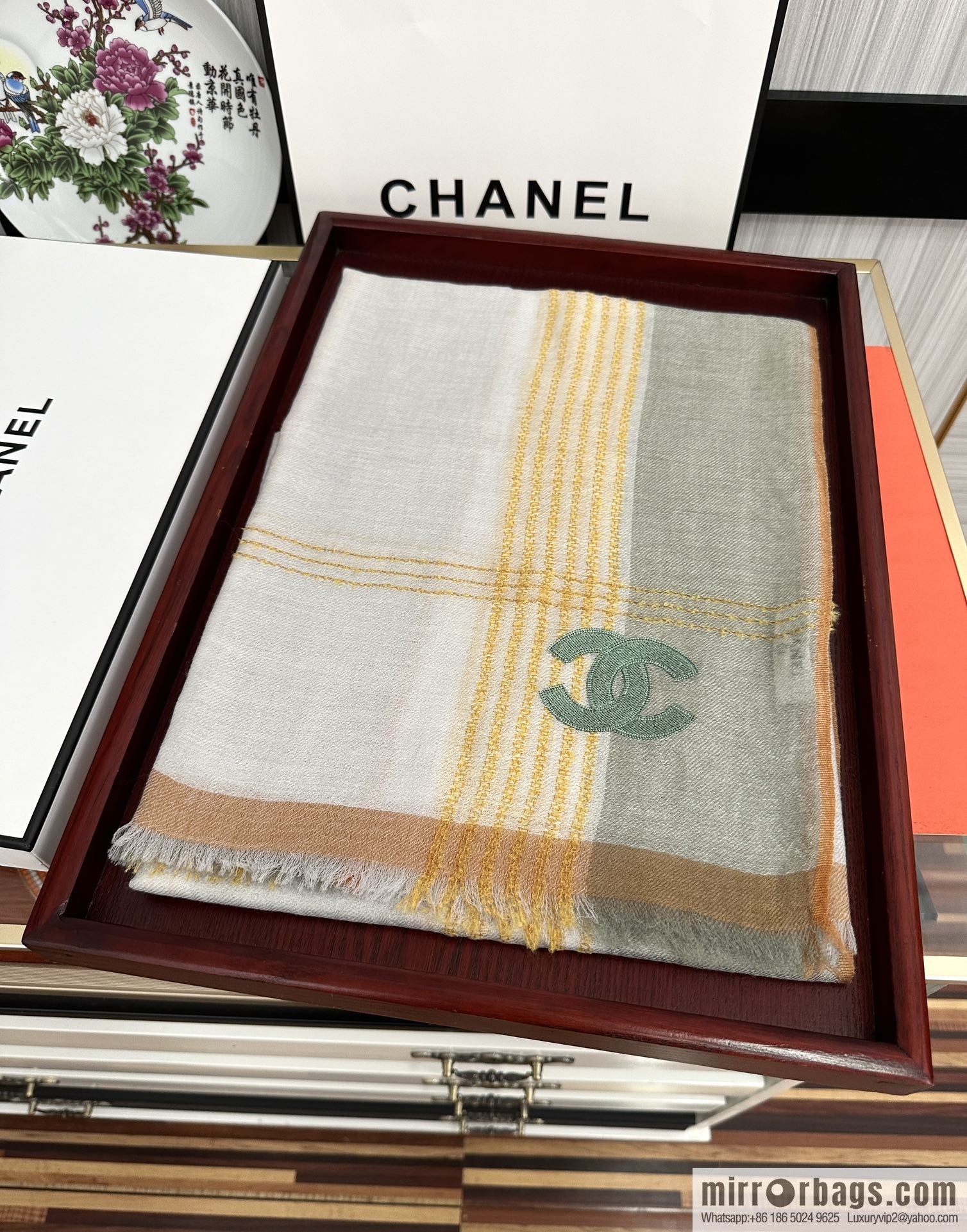 CHANEL Chanel cashmere scarf