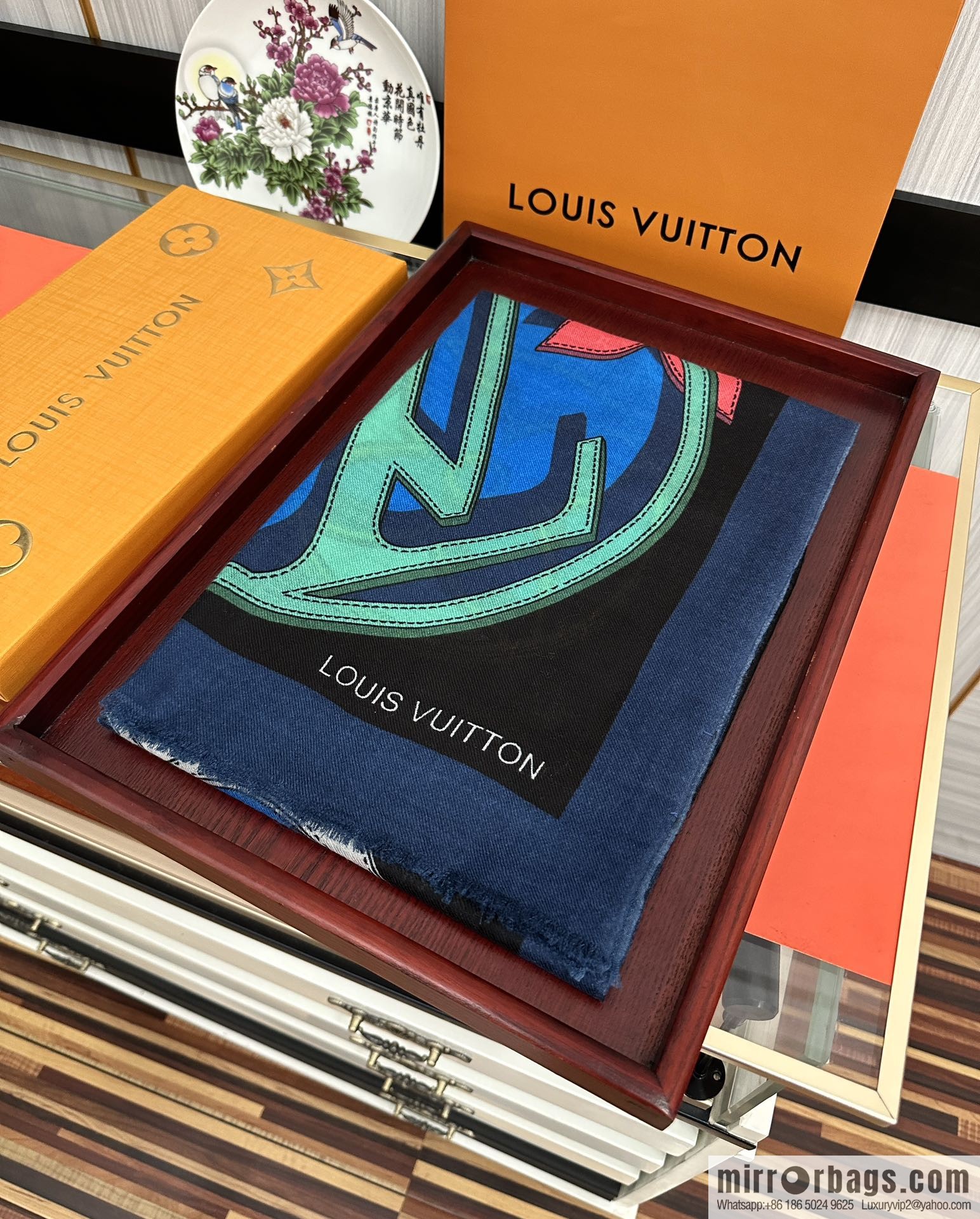 LV Louis Vuitton printed cashmere scarf