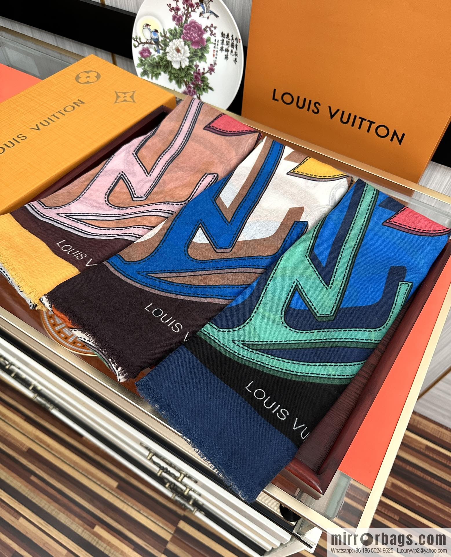 LV Louis Vuitton printed cashmere scarf