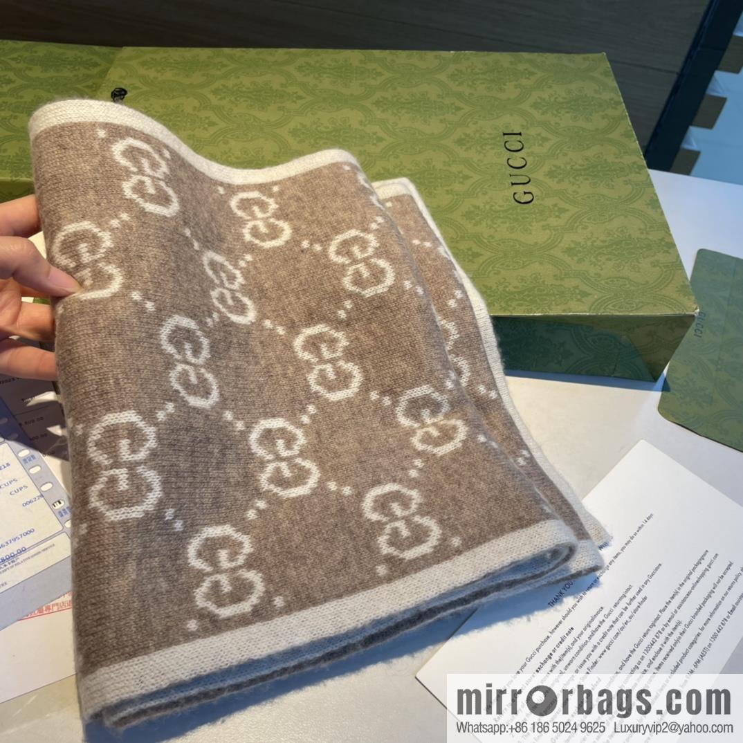 GUCCI Gucci double-sided jacquard classic cashmere scarf